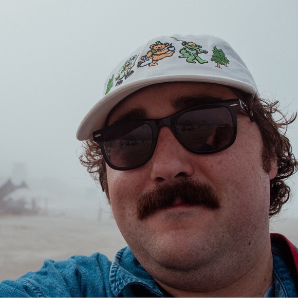 Meet your Posher, Neil - Picture 1 of 1